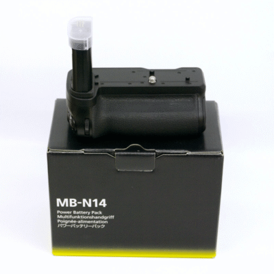 Occasion NIKON GRIP MB-N 14 POUR Z5II Z6II Z6III Z7II